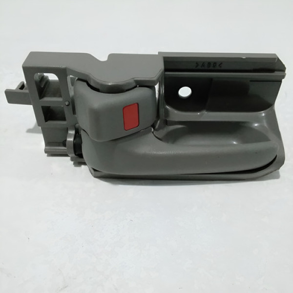 Maçaneta Interna Traseira Esquerda Fielder 2006 Sku 57187 Traseira