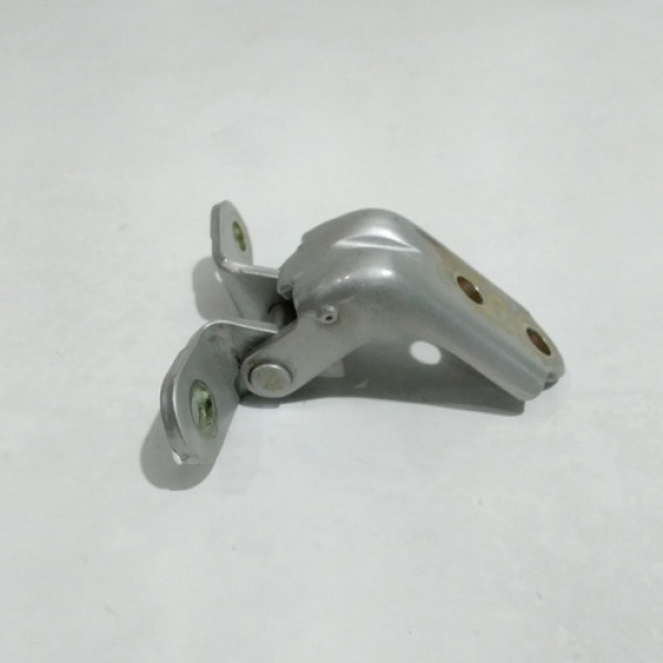 Dobradiça Da Porta Diant Esq Inferior Tucson 2005 Sku 57933