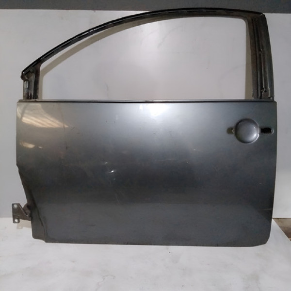 Porta  Esquerda New Beetle 2008 Sku 24075 Dianteira Esquerda Cinza