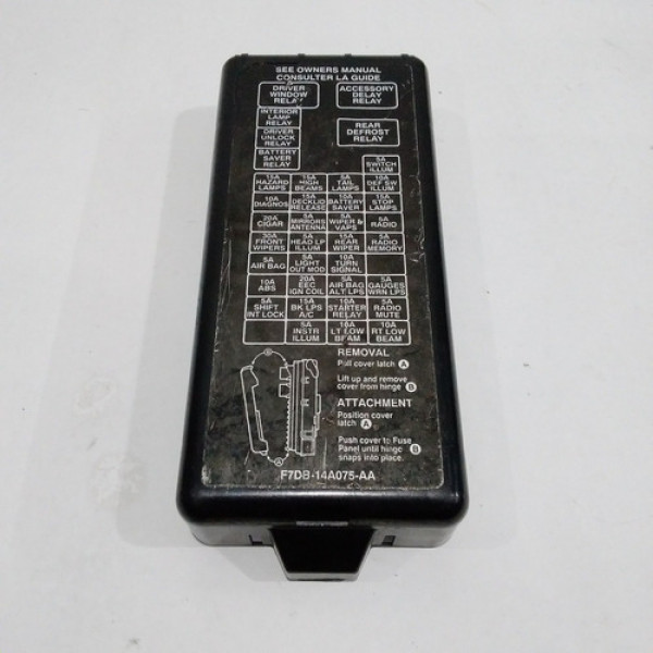 Tampa Da Caixa De Fusível Ford Tauros 1997 Sku 55896