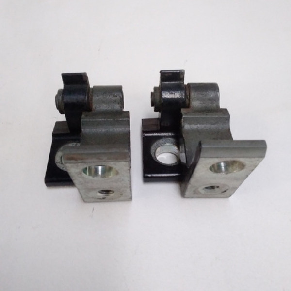 Dobradiça Da Porta Lado Esquerdo Touareg 2011 Cod 61529