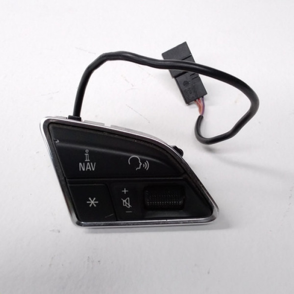 Controle De Som Do Volante Lado Direito A1 2011 Sku 62306