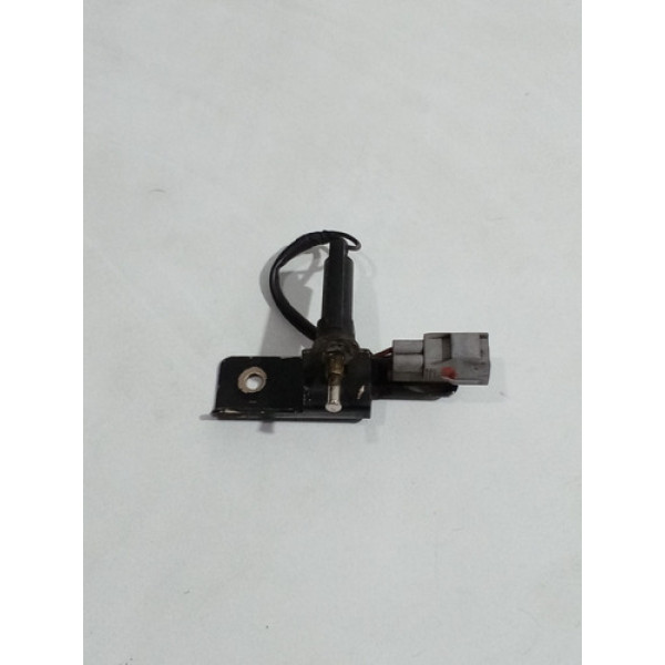 Interruptor Do Capô Toyota Fielder 2006 Cód 60104