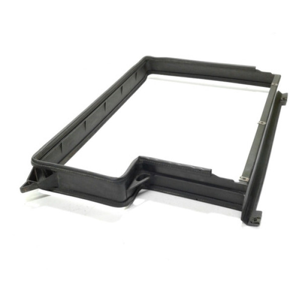 Protetor Do Radiador Volvo 960 1992 Sku 36809