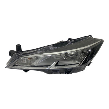 Farol Nissan Kicks 2...