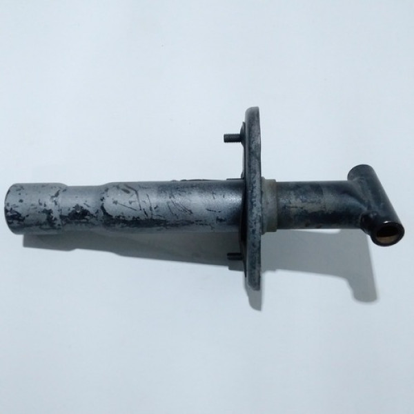 Suporte Do Parachoque Traseiro Lado Esq 323 1999 Sku 63200