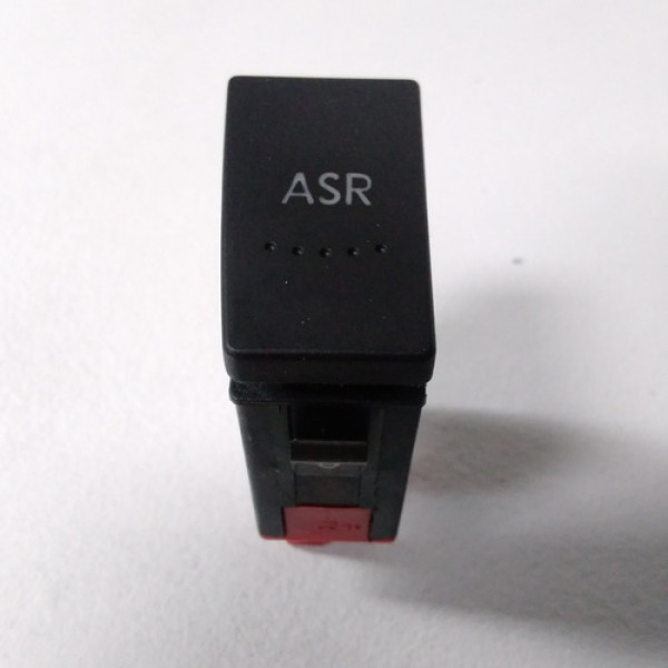 Botão Do Controle De Tração Volkswagen Passat 2001 Sku 60356