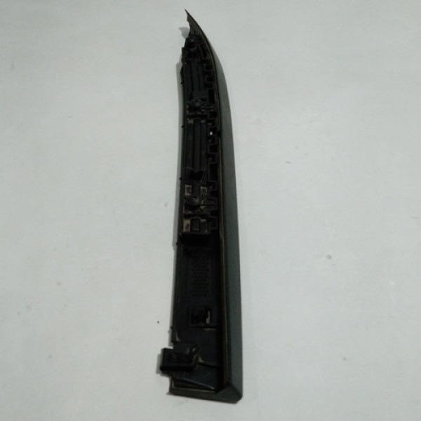 Moldura Inferior Do Parachoque Tras Dir Jetta 2021 Cod 58366