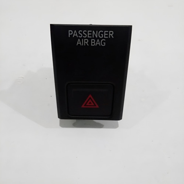 Botão Do Pisca Alerta Volkswagen Jetta Gli 2021 Cod 55974 - Vermelho