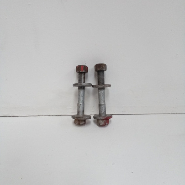 Parafuso De Cambagem Traseira Touareg 4.2 V8 2011 Cod 62255