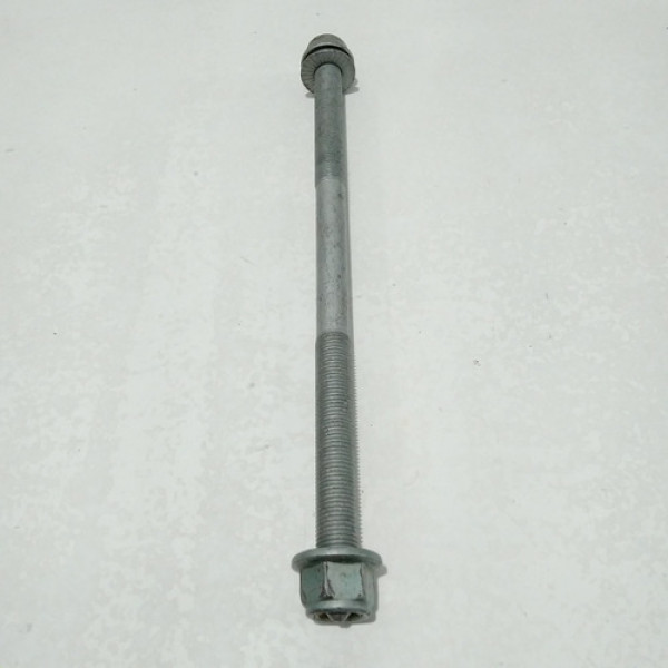 Parafuso Da Bandeja Inf/tras/dir A4 2.0 Turbo 2014 Sku 57448