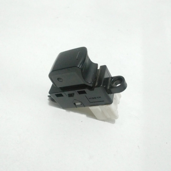 Botão Vidro Diant/ Dir Nissan Versa 2014  Sku 47379