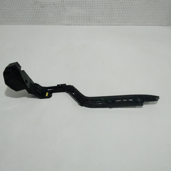 Guia Lat Esquerdo Parachoque Tras Passat 2012 Sku 60772