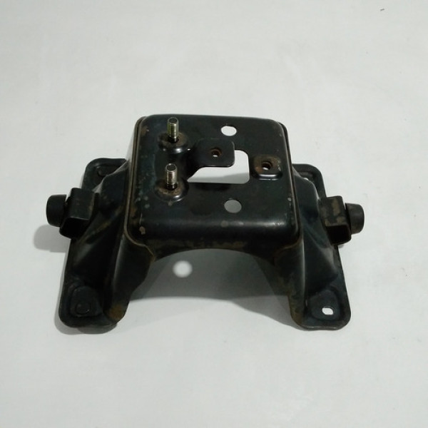 Suporte De Estepe Mitsubishi Pajero Io 2001 Cod 57748