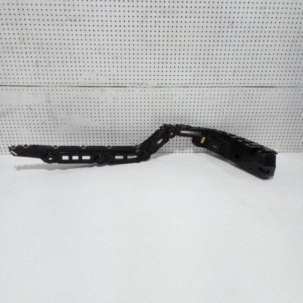 Guia Lateral Direito Parachoque Traseiro Passat 12 Cod 61037