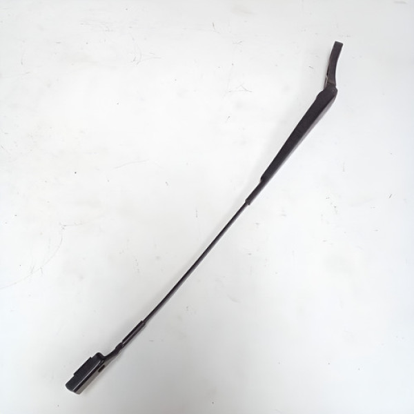 Braço Limpador Do Parabrisa Lado Dir Passat 2009 Sku 64477 Direito