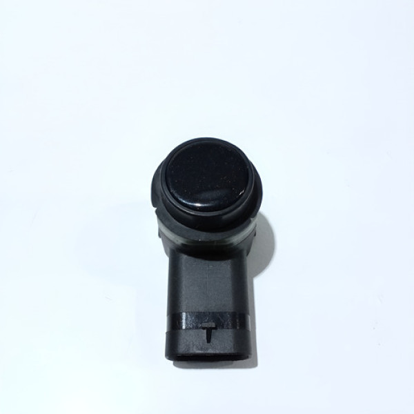 Sensor De Distância Dianteiro Passat 2.0 Tsi 2012 Sku 63900 Preto