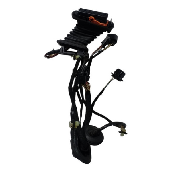 Chicote Da Porta Traseira Direita Volkswagen Passat Tsi 2010