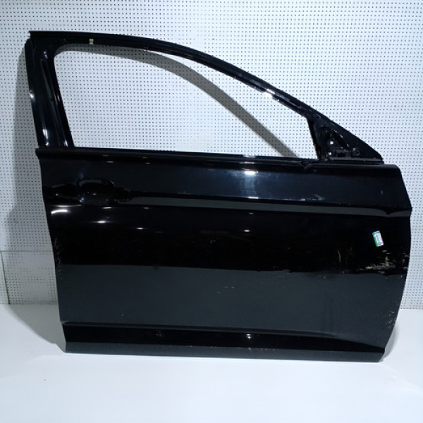Porta Dianteira Direita Jetta Gli 2021 Sku 52262 Dianteira Direito Preto