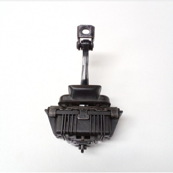 Limitador Da Porta Dianteira Direita Bmw 320i 2011 Sku 65090