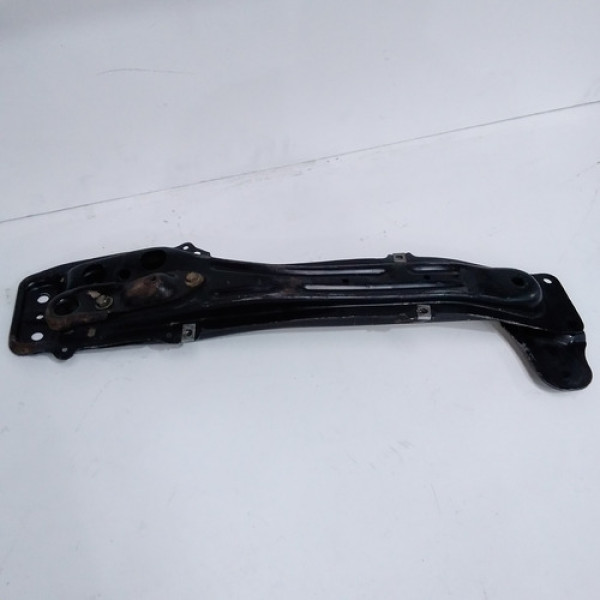 Travessa Inferior Do Motor Corolla 2003 Sku 09795