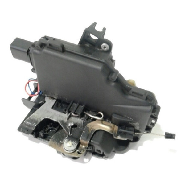 Fechadura Porta Traseira Esquerda Passat 2001 Cod 54147