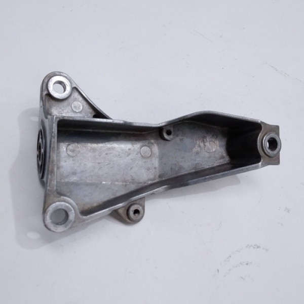 Suporte Do Coxim Do Câmbio Lado Dir Passat 200 Sku 63619