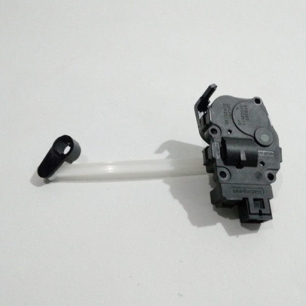 Atuador Lado Dir Da Caixa De Ar Tras Touareg 2011 Sku 60865