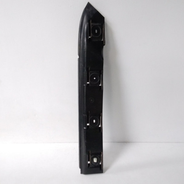 Guia Do Parachoque Traseiro Esquerdo Jetta 2010 Sku 60013