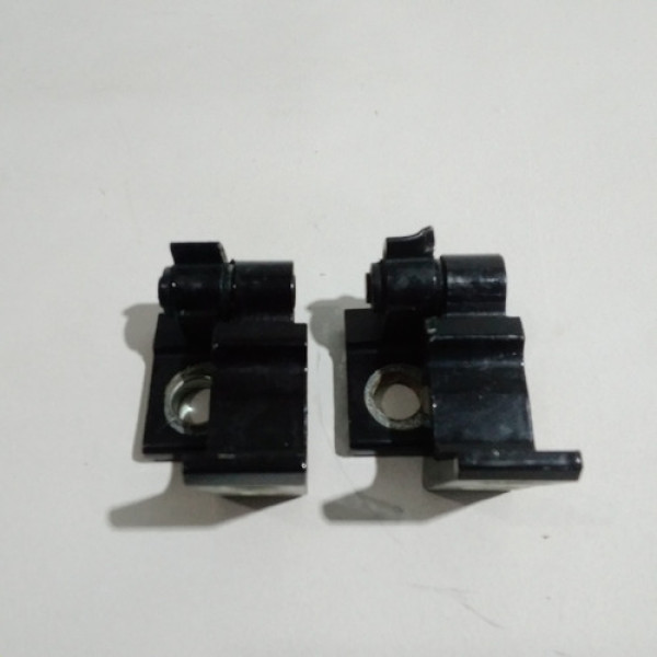 Dobradiça Da Porta Lado Esquerdo Touareg 2011 Cod 61544