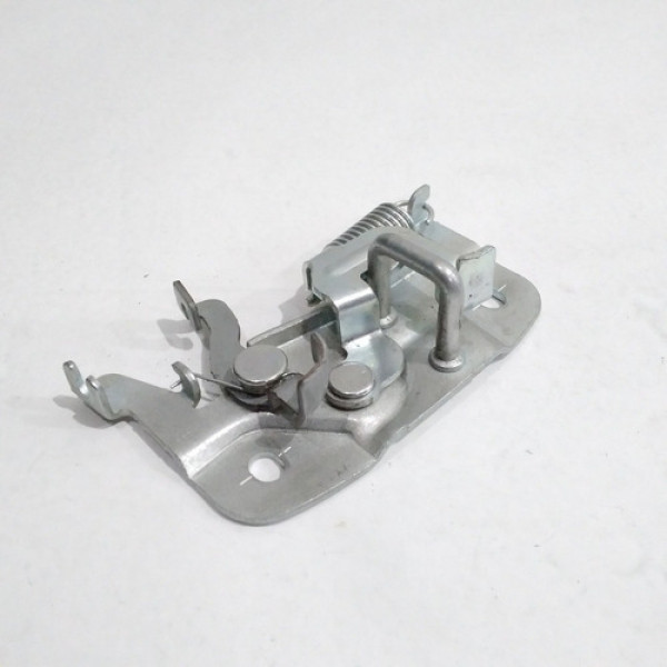 Trinco Da Tampa Traseira Mitsubishi Lancer 2018 53020