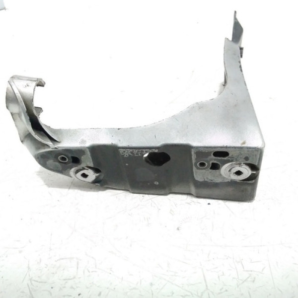 Suporte Do Parachoque Dianteiro Direito Audi A4 2004 46701