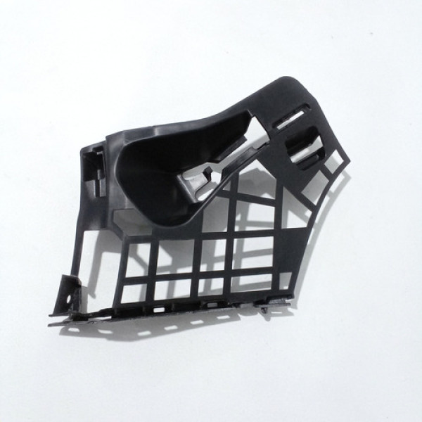 Suporte Lado Esq Do Parachoque Dian Gla 200 2016 Sku 65431