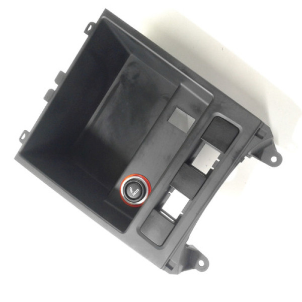 Porta Treco - Volkswagen - Jetta - 2011 A 2015 Preto