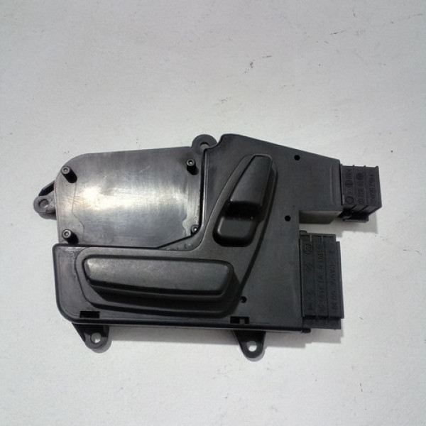 Botão Do Banco Dianteiro Esquerdo B200 2006 Sku 66123 Preto