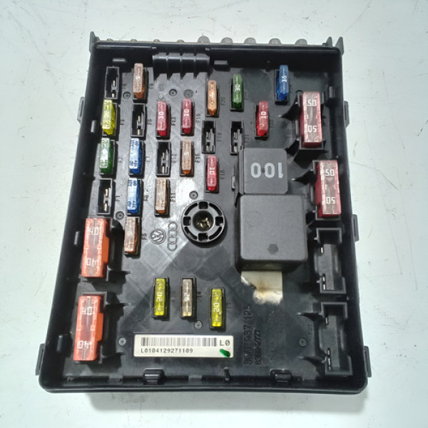 Caixa De Fusível Externa Volkswagen Sku 66414 Passat 2010