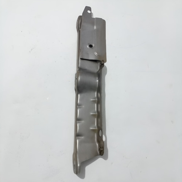 Suporte Guia Do Paralama Lado Esq Tribeca 2009 Sku 66026