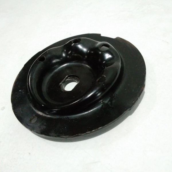 Prato Da Mola Dianteira Esquerda Toyota Fielder Cod 58966