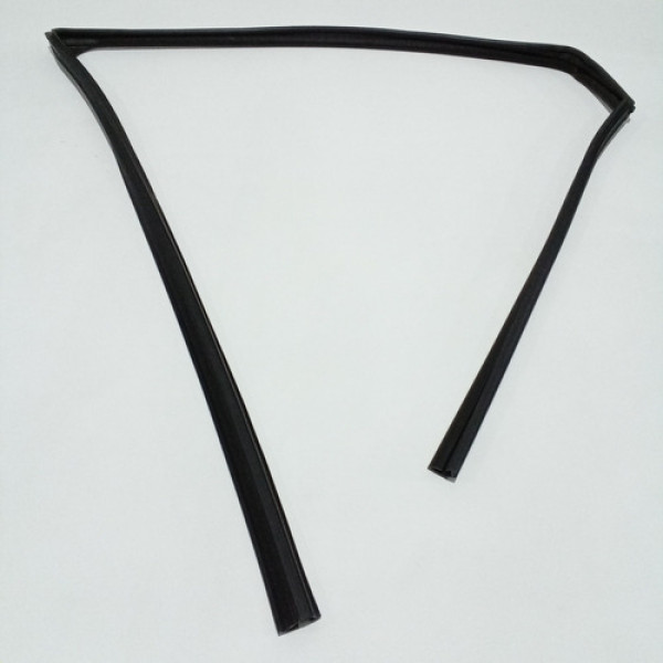 Canaleta Da Porta Dianteira Direita Tracker 2021 Sku 60572