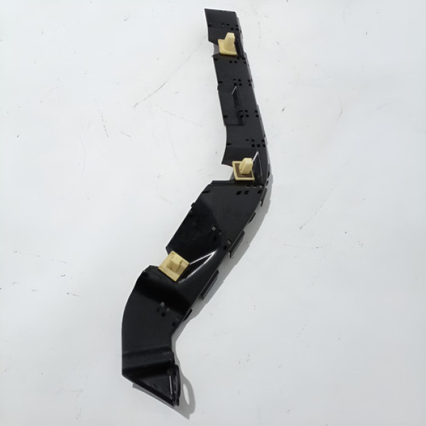 Guia Para-choque Traseiro Lateral Esq Tribeca 2009 Sku 66153