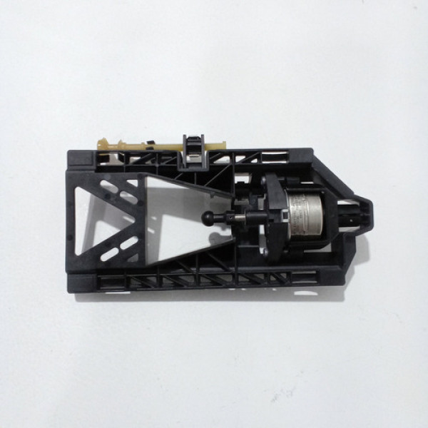 Motor Regulador Do Farol Lado Direito Gla 200 2016 Sku 65437