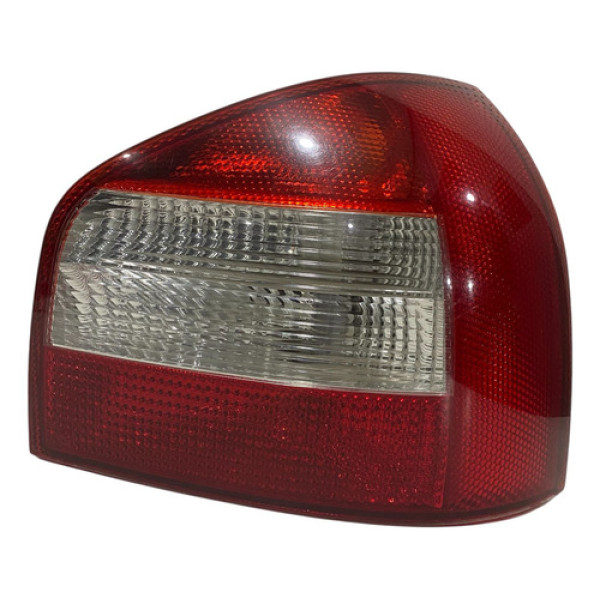 Lanterna Traseira Direita Audi A3 2005 Sku 65366 Direito/passageiro Vermelho