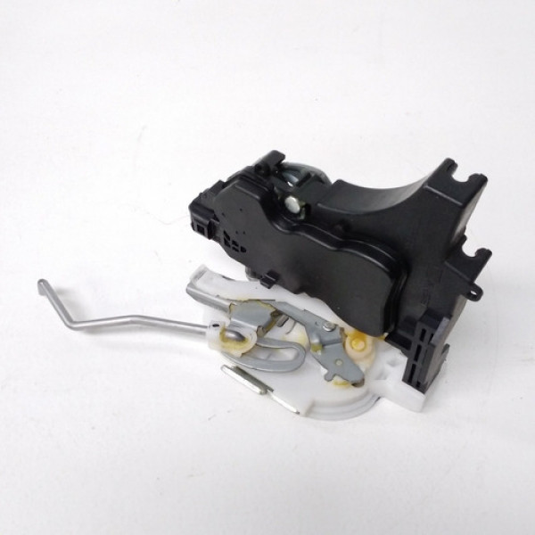 Fechadura Traseira Esquerda Lancer 2018 Cod 51856