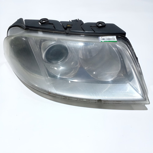 Farol Direito Volkswagen Passat Variant 2004 Sku 58196 Direito