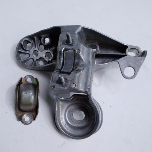 Suporte Do Coxim Do Motor Lado Esq Passat 2001 Sku 63621