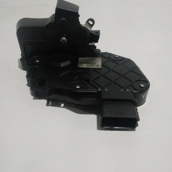 Fechadura Da Porta Traseira Esq Freelander 2 2010 Sku 62046