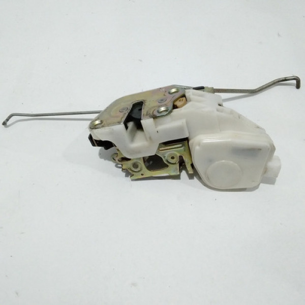 Fechadura Porta Dianteira Direita Pajero Io 2001 Sku 56726