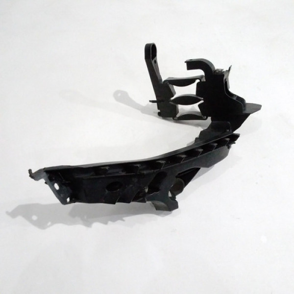 Suporte Do Farol Direito Audi A4 2010 55172