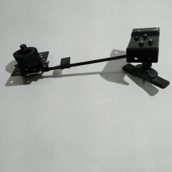 Suporte Do Estepe Kia G.carnval 2009 Cod 61186