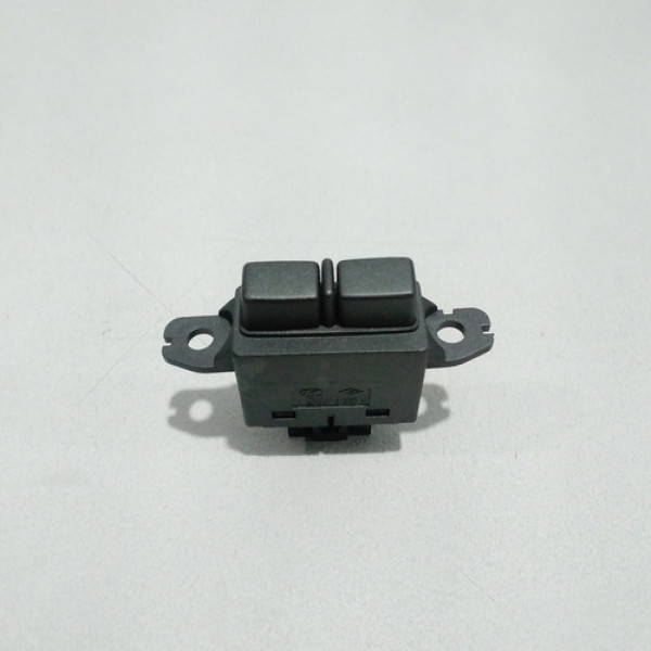 Botão Do Resert Hyundai Azera 3.3 V6 2009 Sku 60194